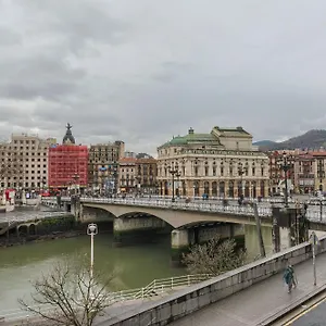 Piso Señorial Con Vistas A La Ria By Urban Hosts Bilbao